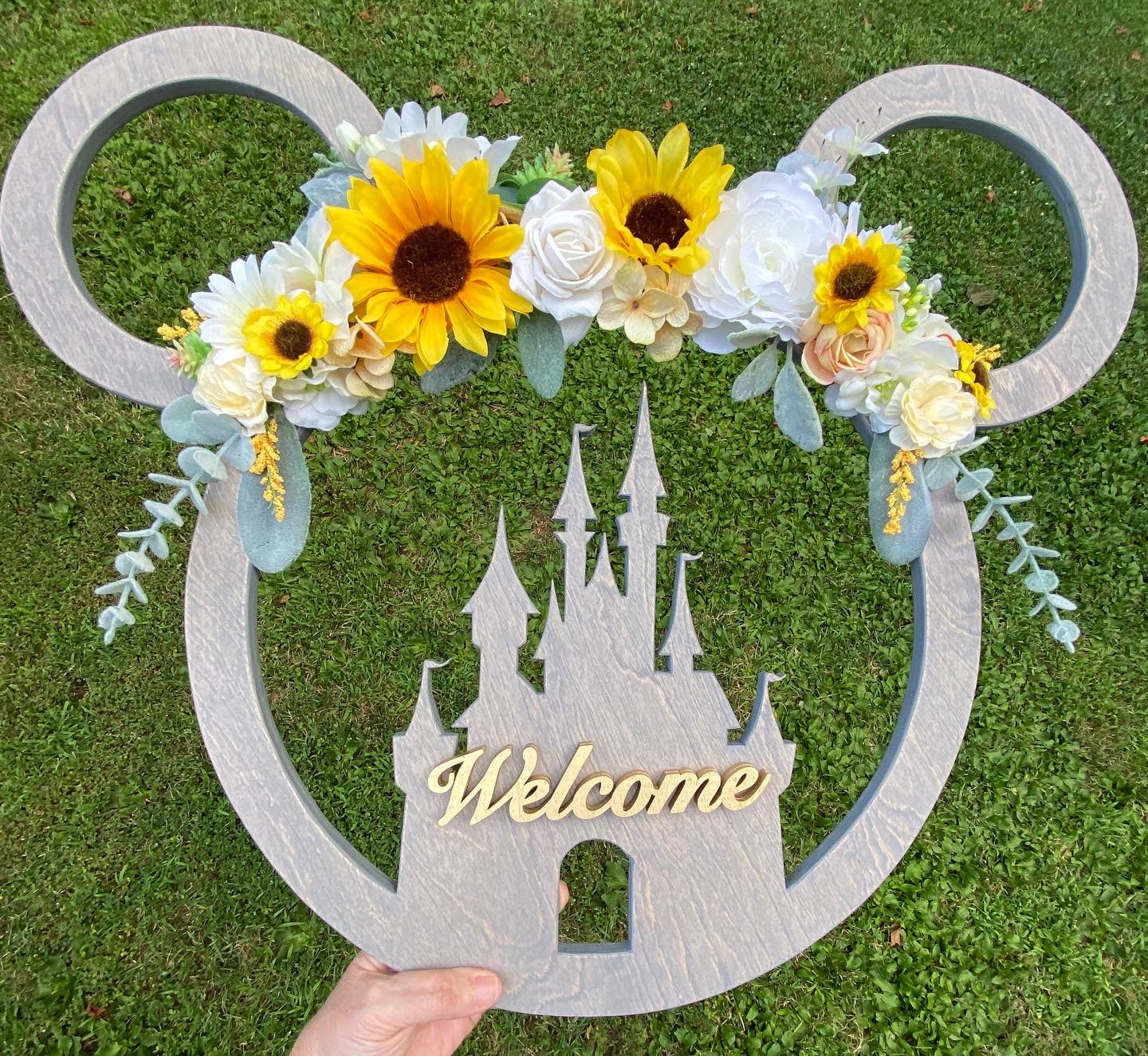 Large Mickey Wreath