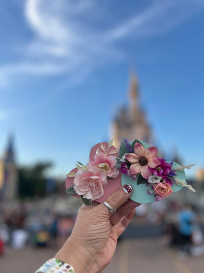 Mickey Floral magnet